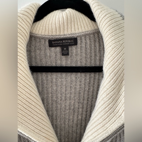 Banana Republic Oversized Half-Zip Sweater - Picture 2 of 5